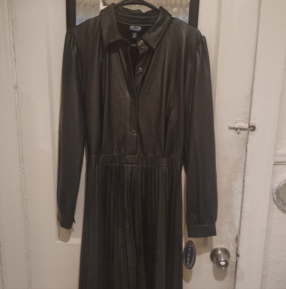 Elegant Black Long Sleeve Dress